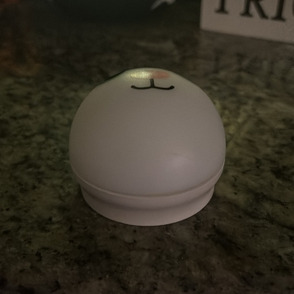 Girls adorable Ikea nightlight/reading light-easy push to light - Picture 2 of 5